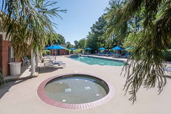 Pool with wading pool